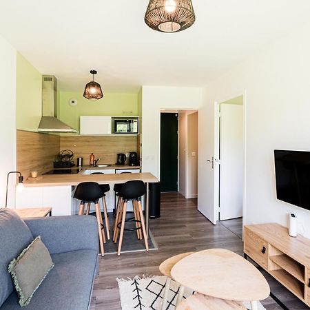 Appartement Cosy 5 Mins Honfleur Piscine Terrasse Équemauville Exteriör bild