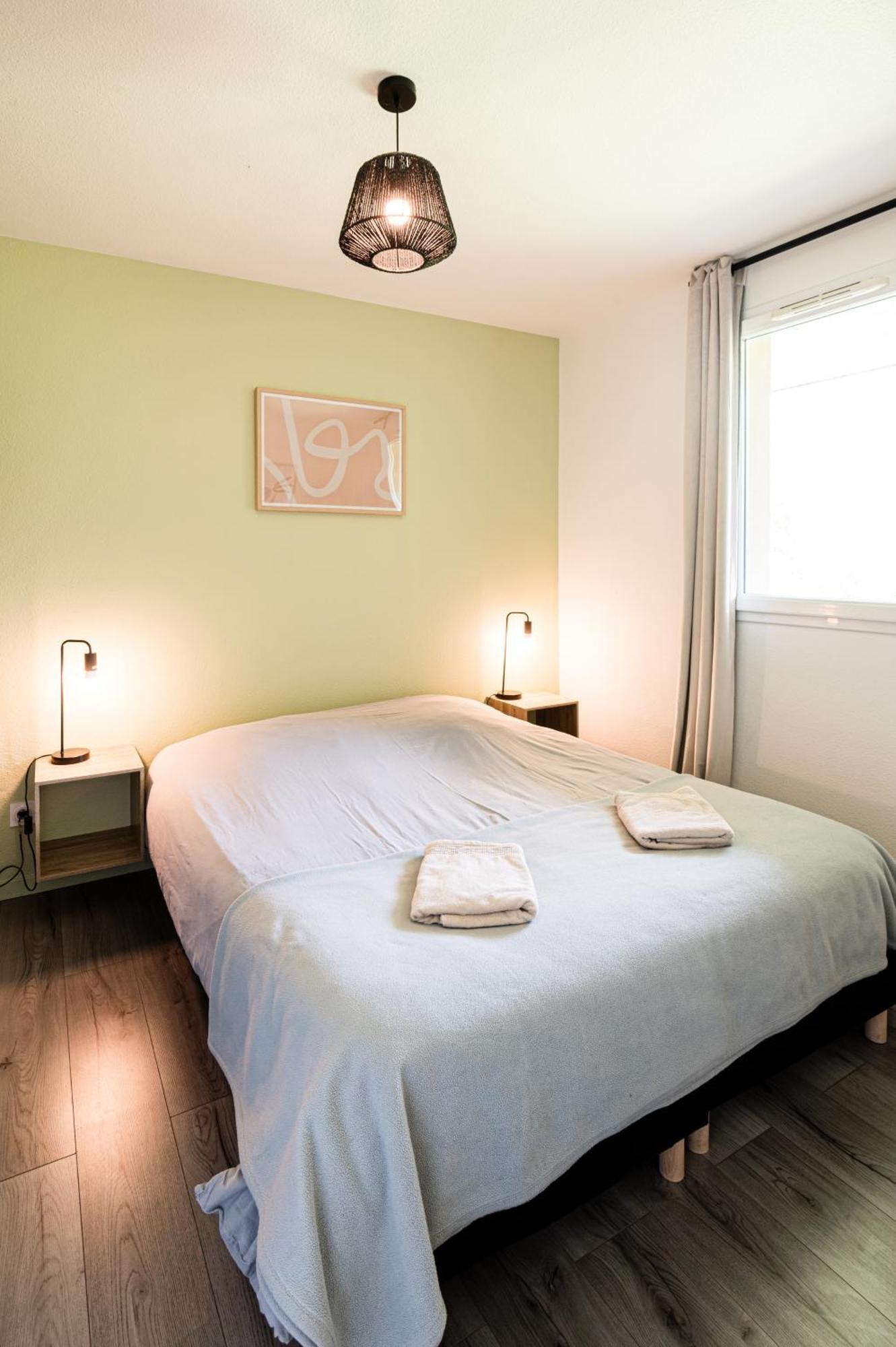 Appartement Cosy 5 Mins Honfleur Piscine Terrasse Équemauville Exteriör bild