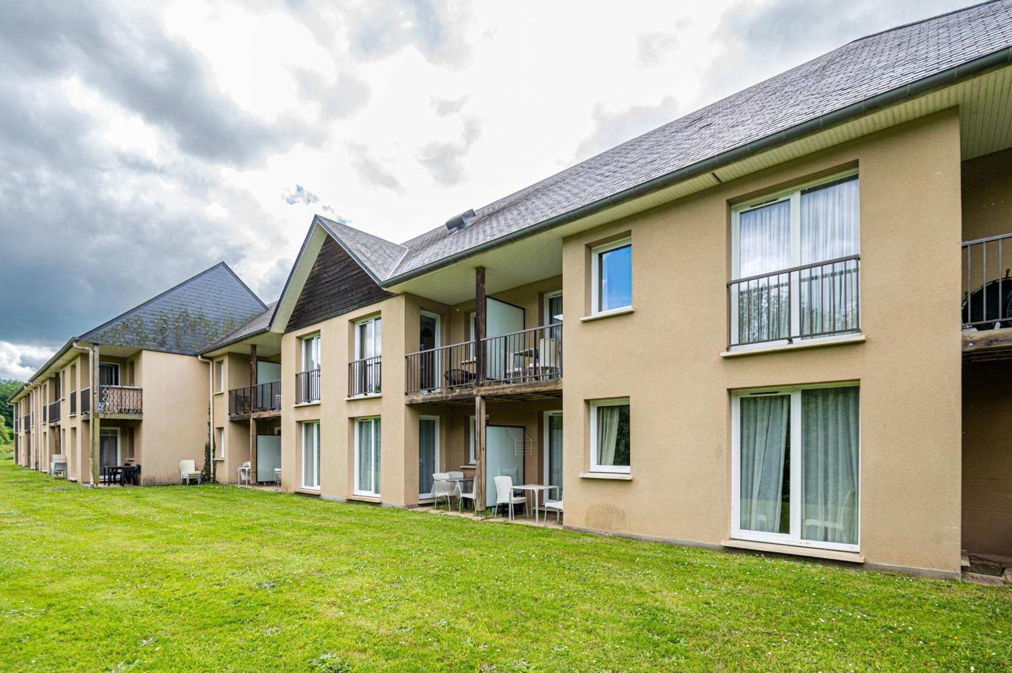 Appartement Cosy 5 Mins Honfleur Piscine Terrasse Équemauville Exteriör bild